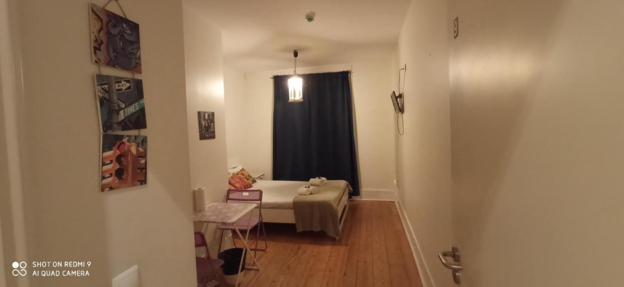 Chiado Happy Rooms Лиссабон Экстерьер фото
